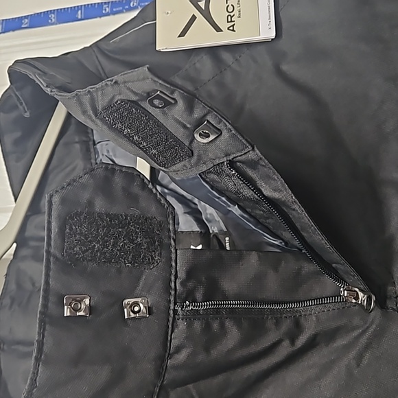 Women's Insulated Snow Pants - Picture 6 of 8